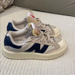 New Balance CT302
ladies size 7